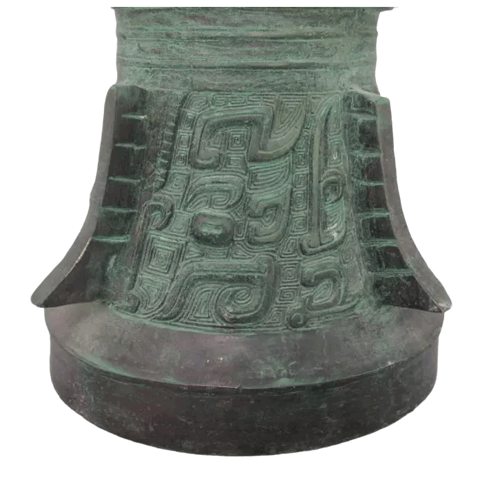 Chinese Bronze Yu Zun in Shang Dynasty 