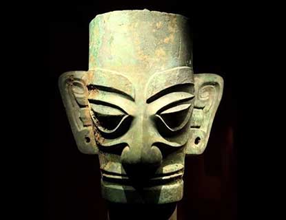 What is the origin of the bronze figures of the Sanxingdui Ruins and how to buy them?